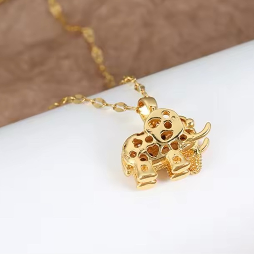 18K Gold 3D Elephant Bohemian Pave Diamond Inlay Pendant Necklace - Picture 7 of 11